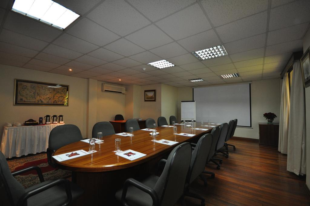 La Mada Hotel Nairobi Dış mekan fotoğraf
